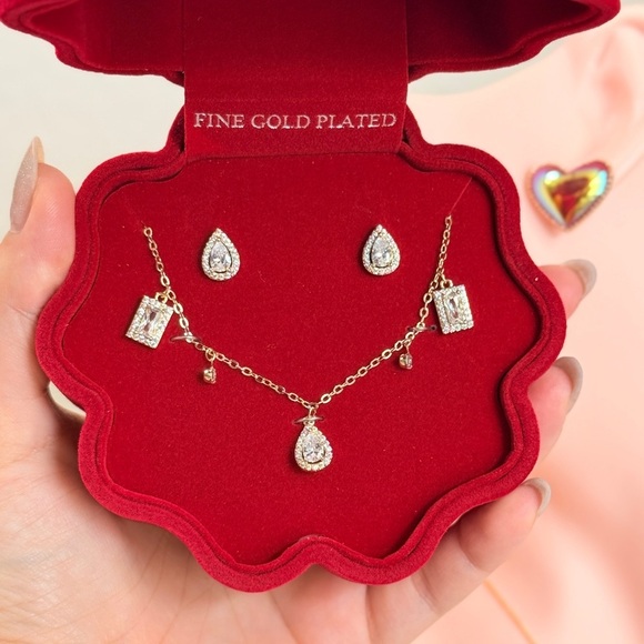 Danecraft Jewelry - ⚜️ SET | Chic 18Kt White Gold Plated with Cubic Zirconia